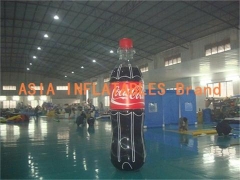 Bottiglia di coca cola gonfiabile