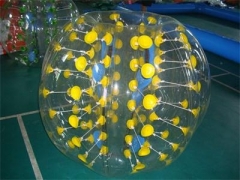 Pallone da calcio di bolla di puntini di colore