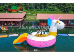 Unicorno gonfiabile gigante